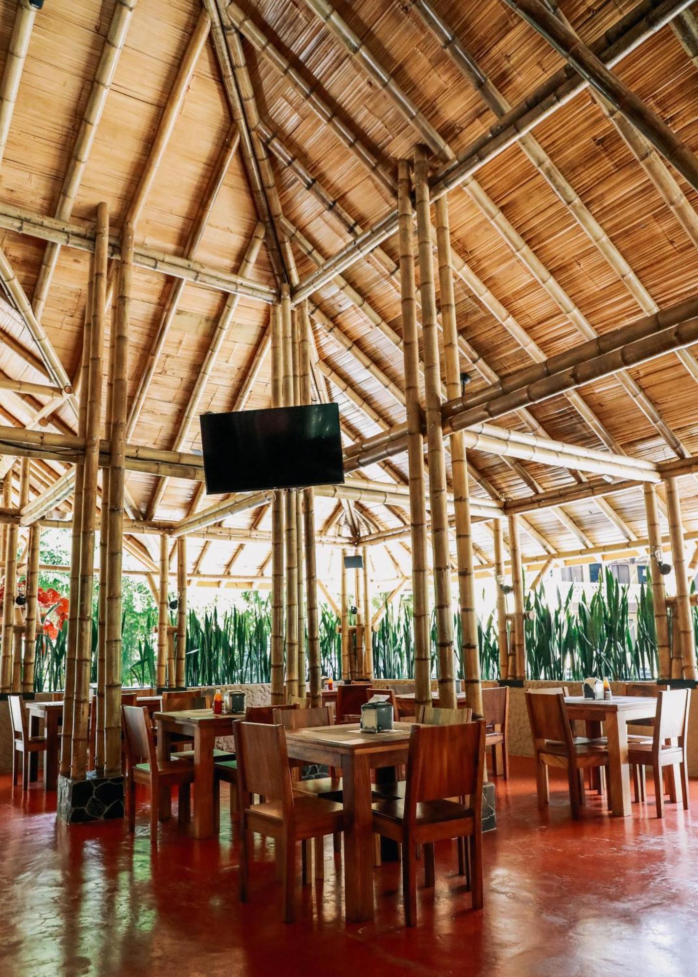 Hotel Y Restaurante El Paramo San Rafael  Luaran gambar
